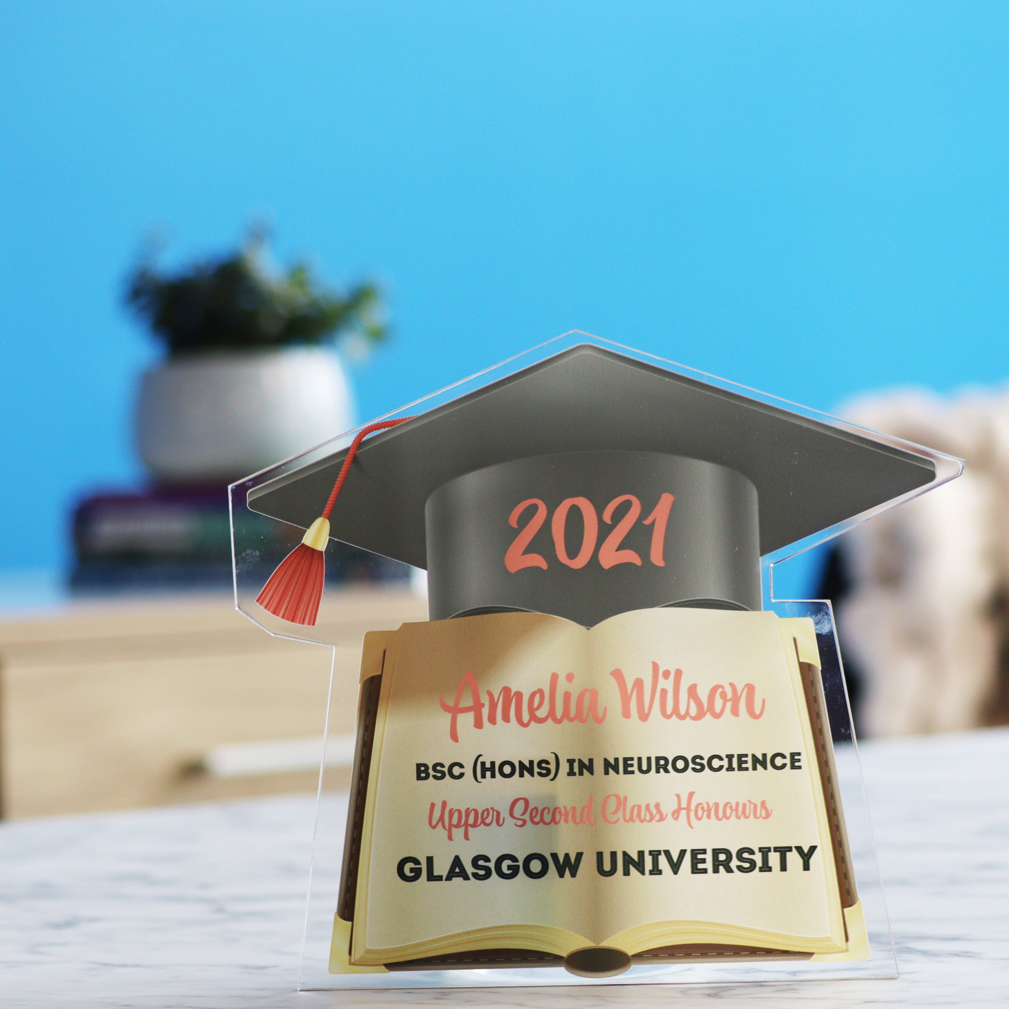 Personalised graduation store gifts